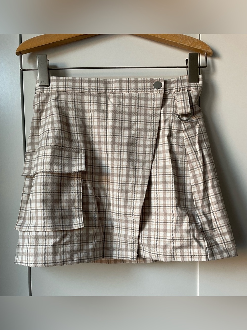 Forever 21 Beige Plaid Mini Skirt